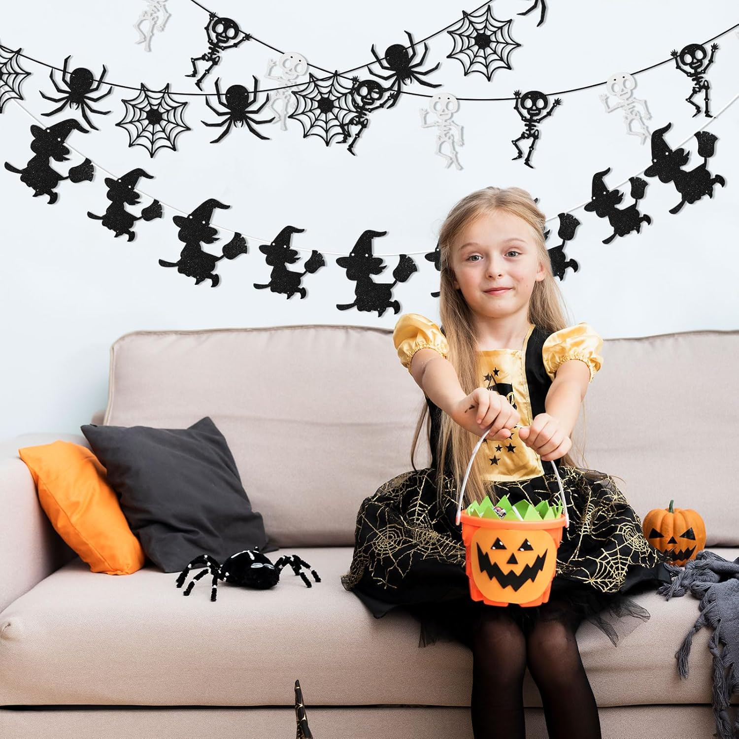 CCINEE Halloween Bat Spider Ghost Skeleton Witch Garland 5 PCS