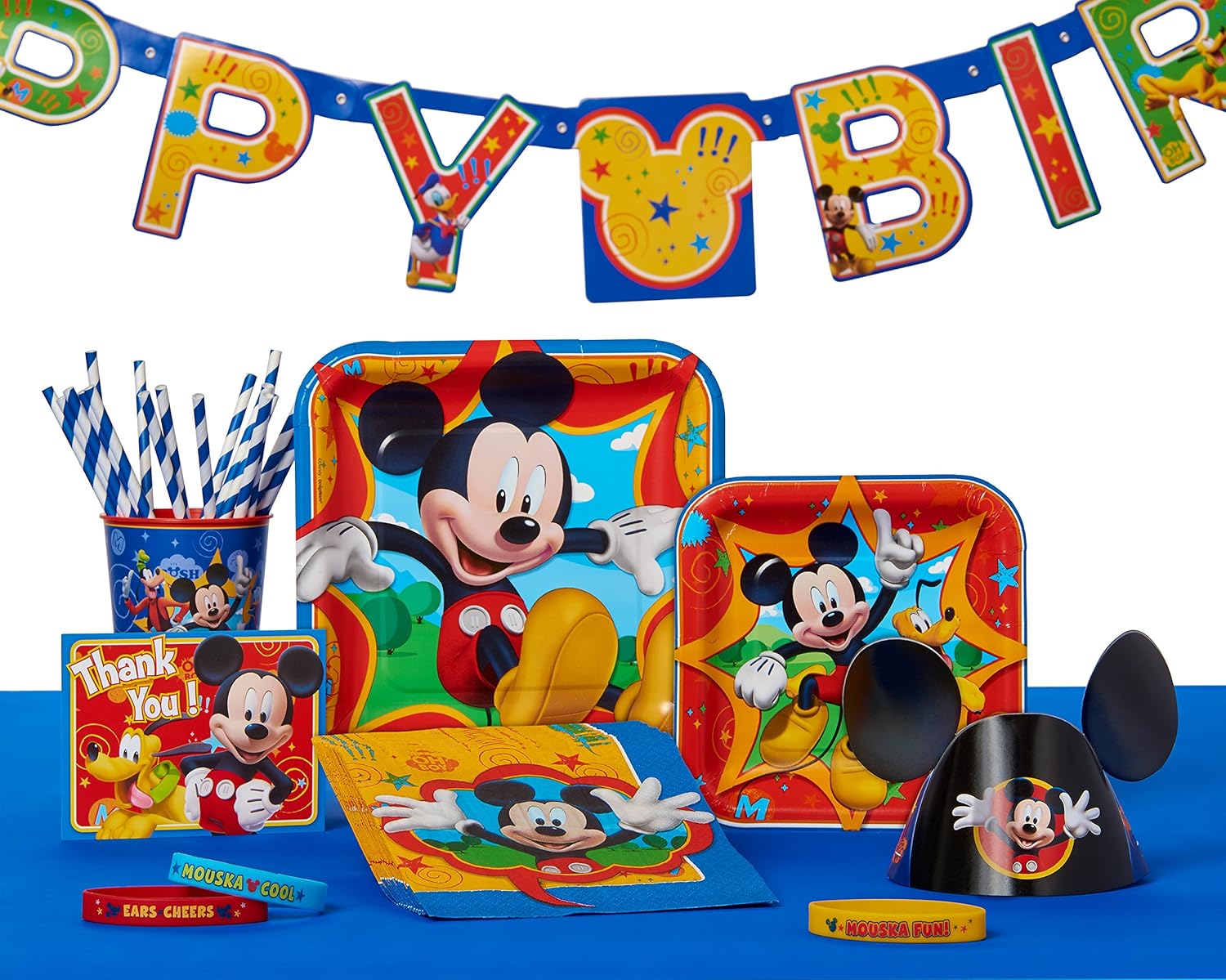 5-Piece Mickey Mouse Party Decor Set